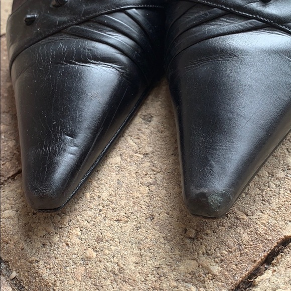 Stuart Weitzman size 8 1/2 authentic heels - Picture 3 of 8